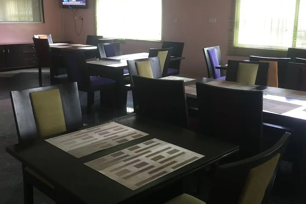 Zeina Suites Lekki