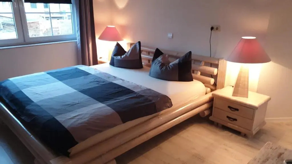 Whirlpool, Fußbodenheizung, Nintendo NES, Netflix, Wintergarten & Workspace