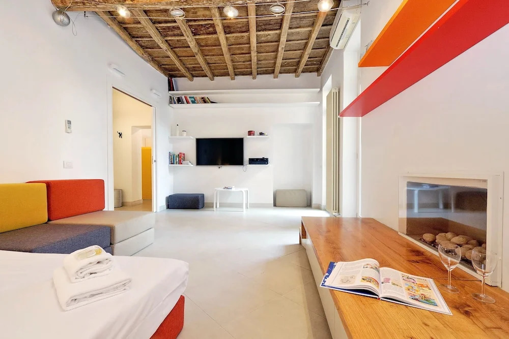 Reginella Suites