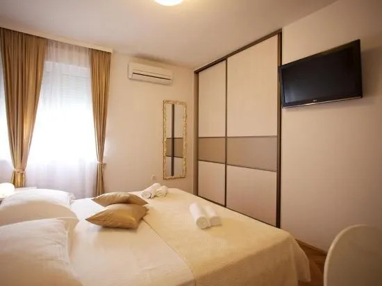 Holiday Home Cvita