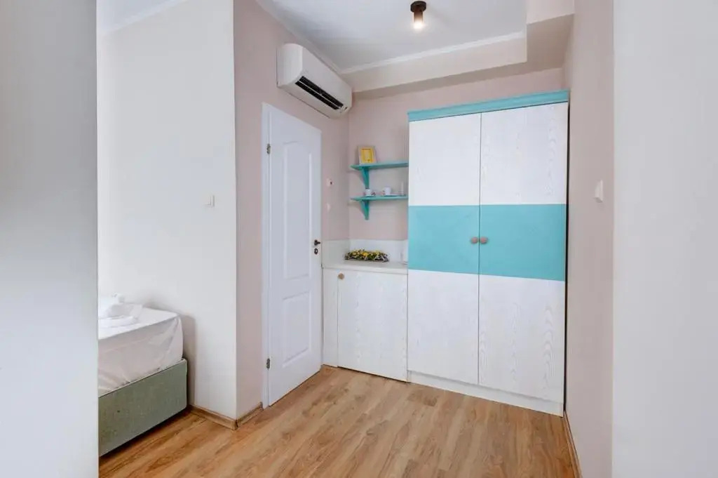 Izida Palace Apartments