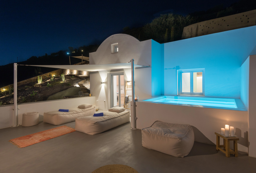 Santorini Heights