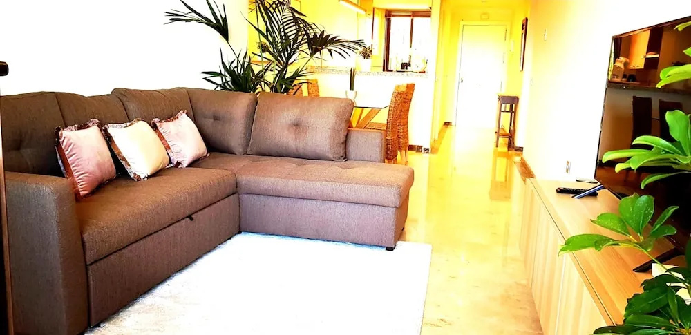 Apartment with 2 Bedrooms in la Cala de Mijas, with Wonderful Sea View, Pool Access, Furnished Terrace - 8 Km From the Beach