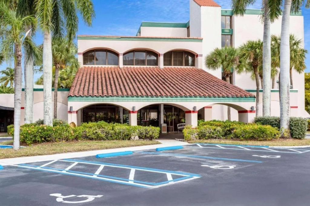 88 Palms Hotel & Event Center