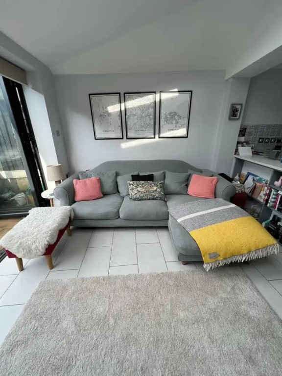 Gorgeous 1 Bedroom Apartment With Garden Near Earlsfield