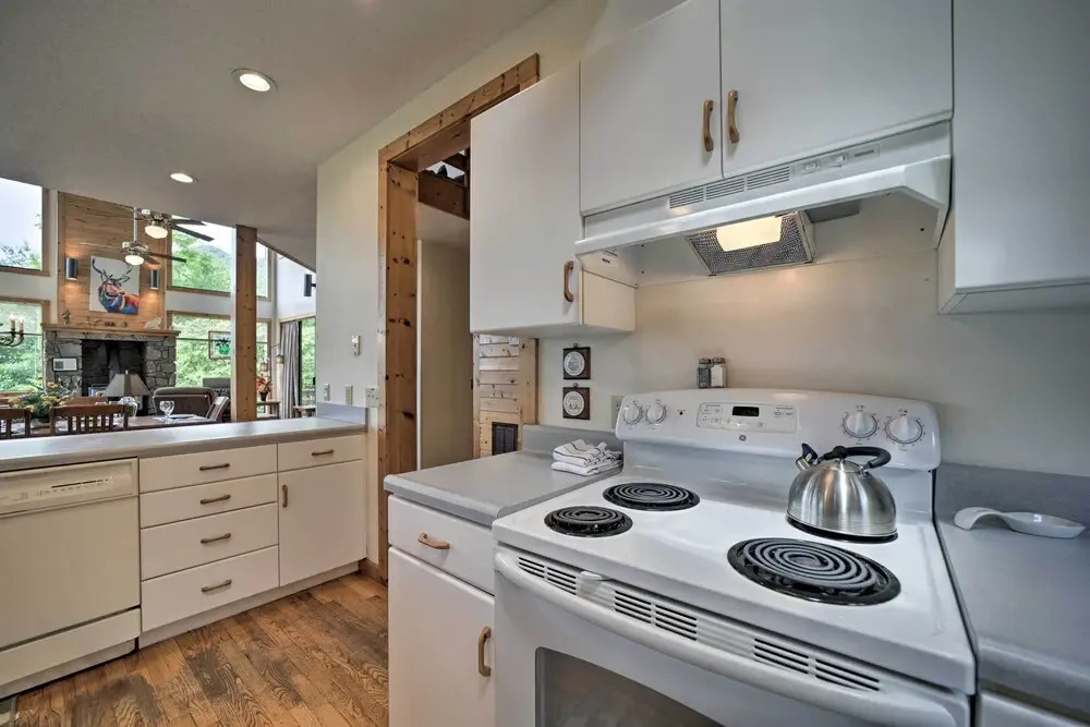 Mountain Views & Deck: Spacious Bryson City Home!