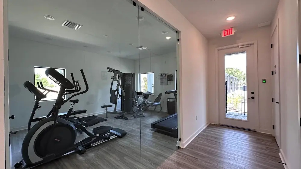 3258 SW - 3 Bedrooms The Hub Paradise