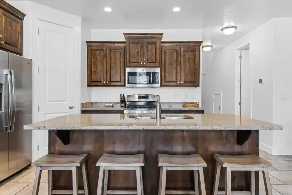 Narrow's Gateway 4 Bedroom Townhouse