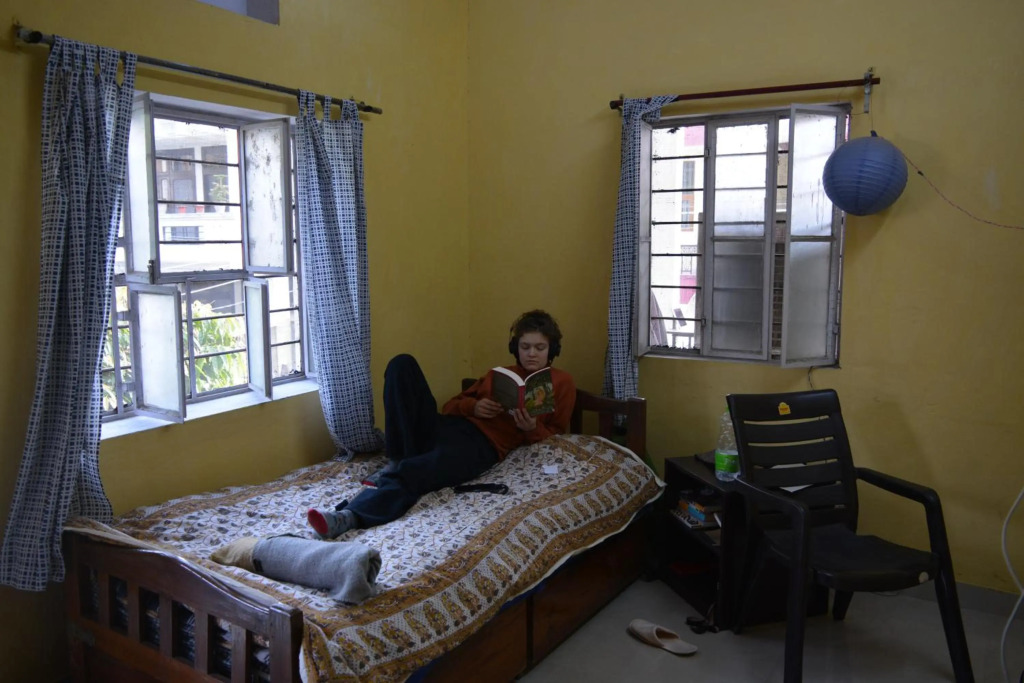 Nadya Homestay For Female & family