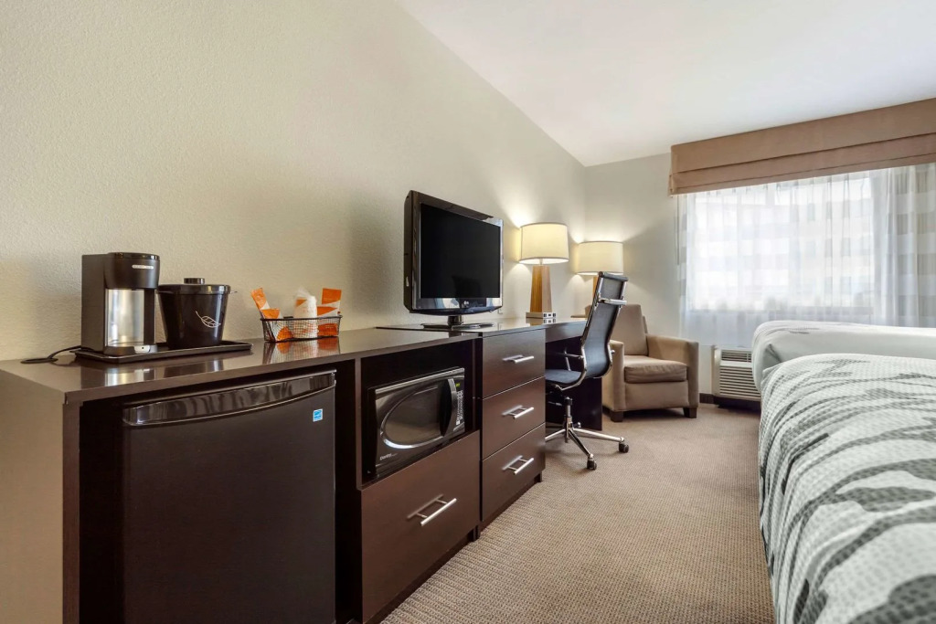 Sleep Inn & Suites Fargo Medical Center