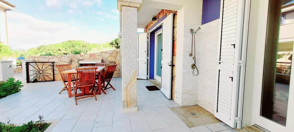 Whiteblue House con Giardino