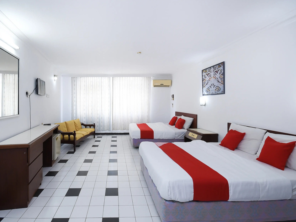 Super OYO 1018 Telang Usan Hotel Miri