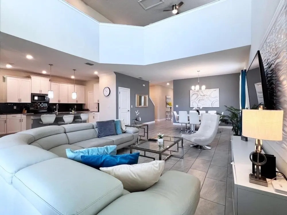 5 Bed 5 Bath South Facing Pool Home Storey Lake 5 Bedroom Home by RedAwning
