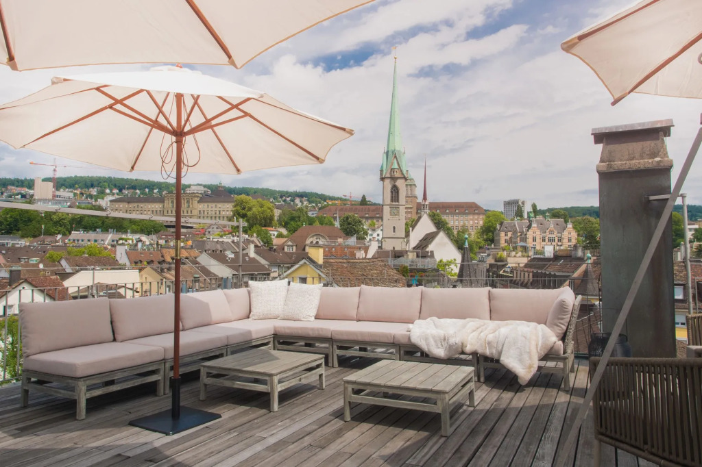 Airhome Limmatquai River View Apartment