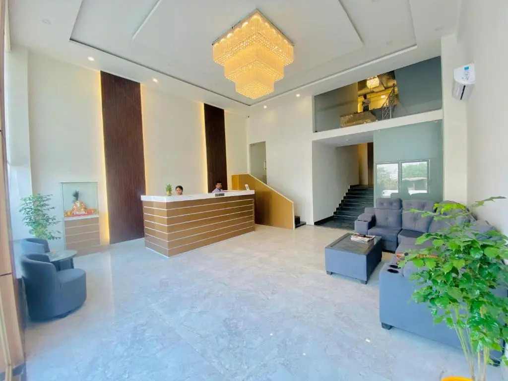 Ayansh Klyde Inn, Lucknow