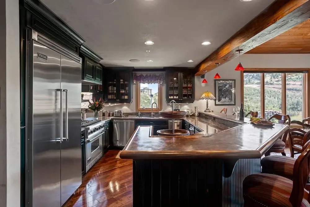 La Maconnerie at Deer Valley Resort - Four Bedroom Condo with Hot Tub #3 4 Condo