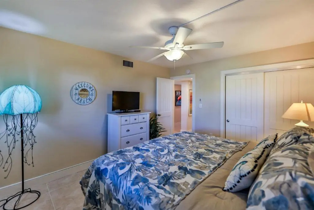 Compass Point 181