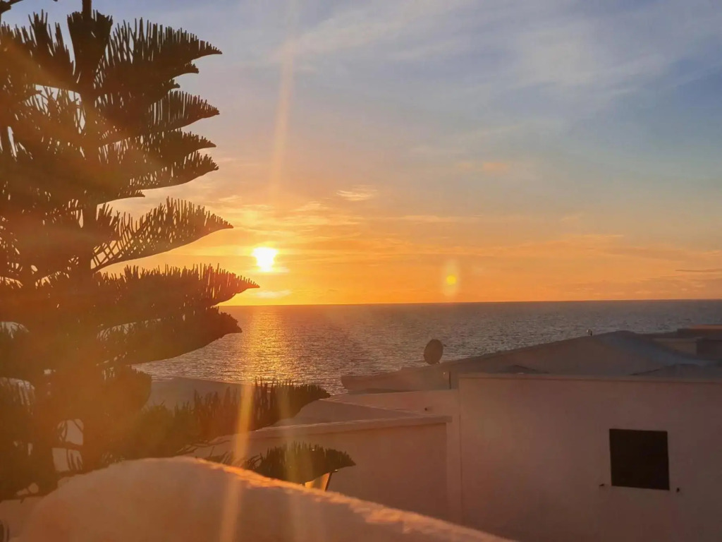 Vista Faro Sardina