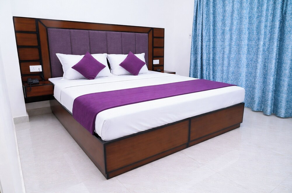Hotel Daiwarch Mountain View Uttarkashi