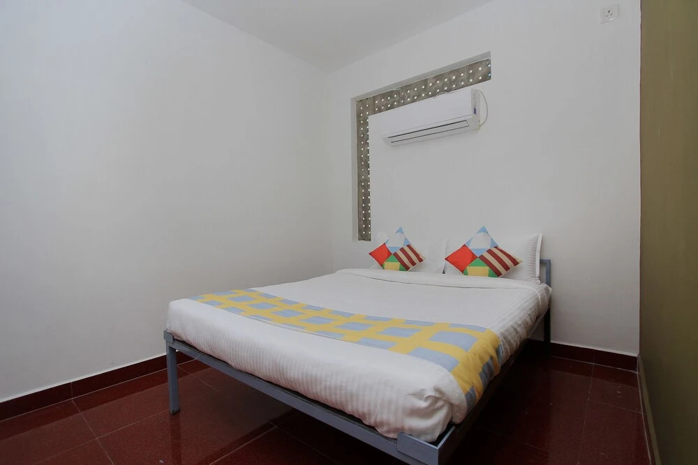 OYO 17318 Home Classic Stay Near Auroville