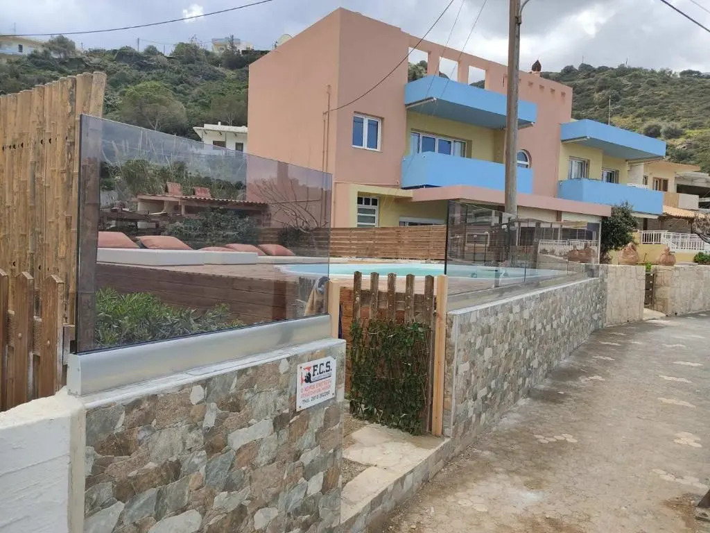 Beach front apartment with swimming pool