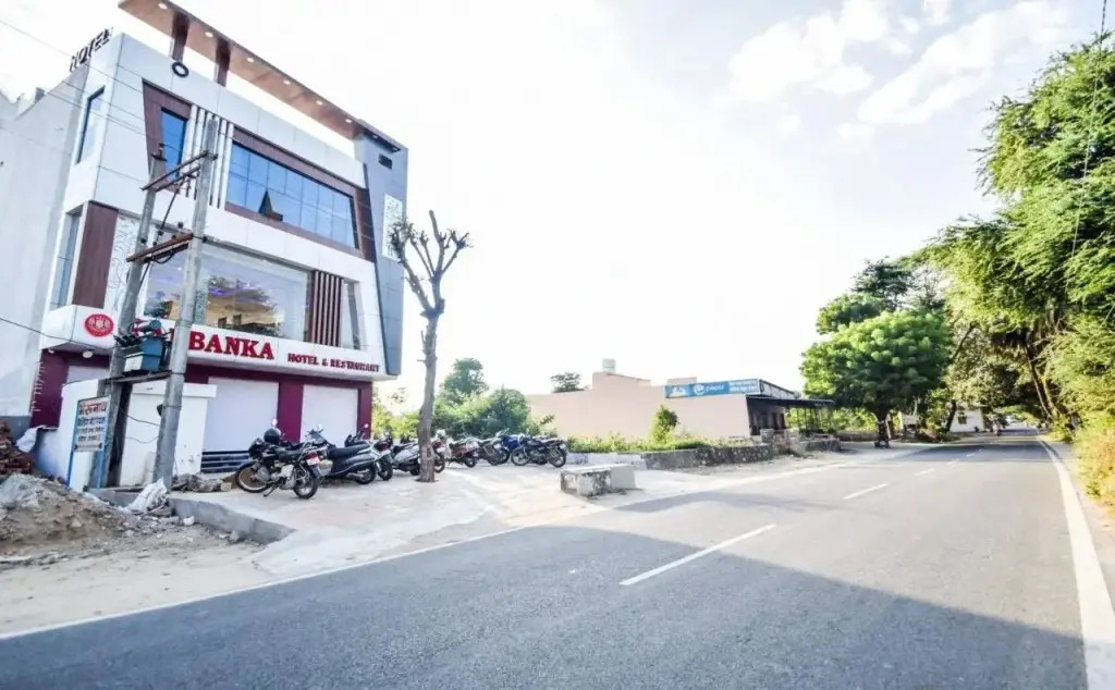 Oyo 22989 Hotel Ranbanka