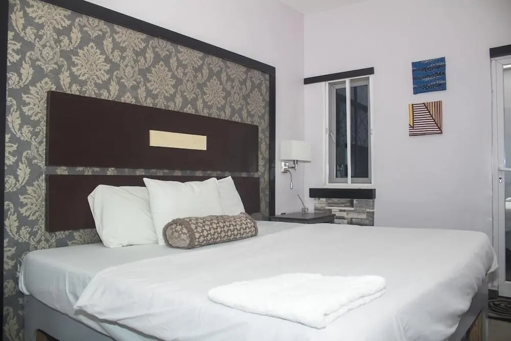 Premiership UK Suites