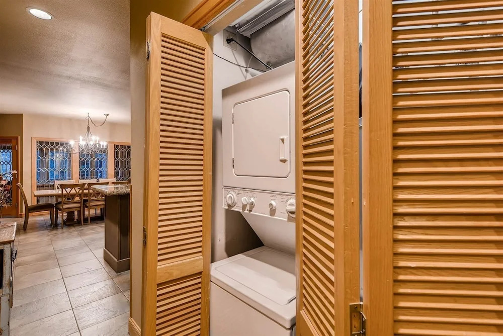 Ski In 3 Bedroom at Chateaux Dumont Keystone