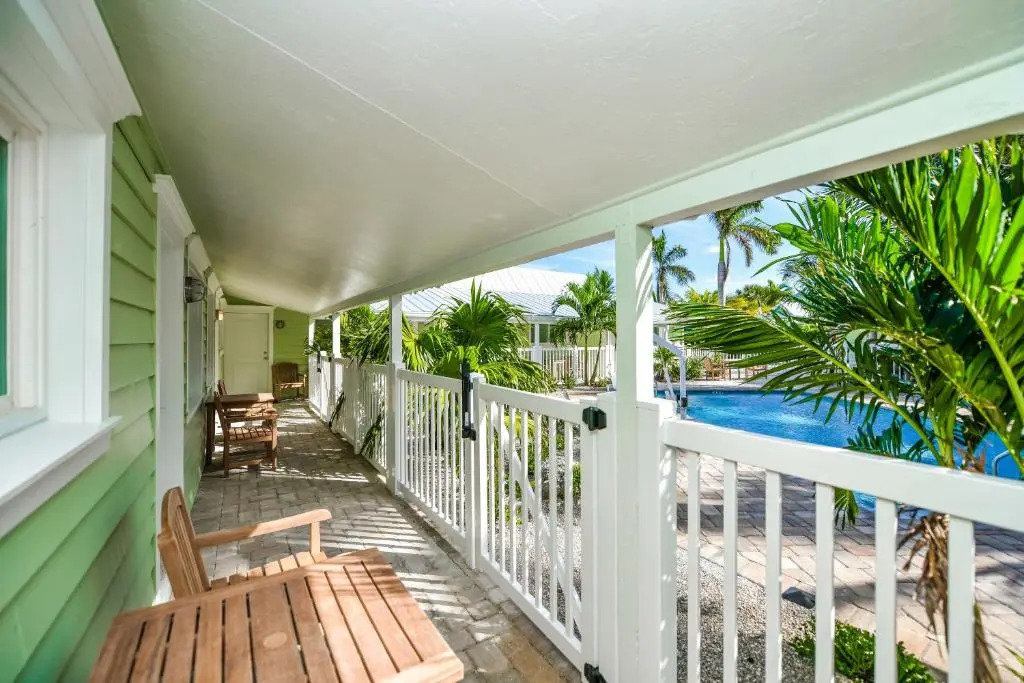 Tropical Breeze Resort