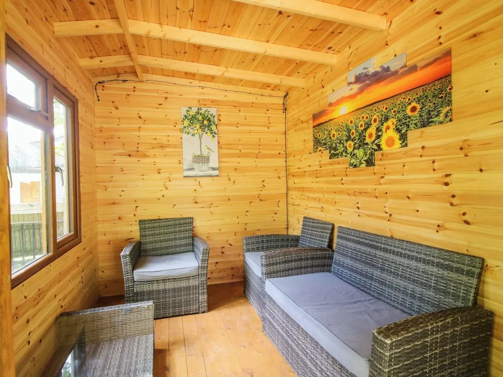 Valley View Lodge
