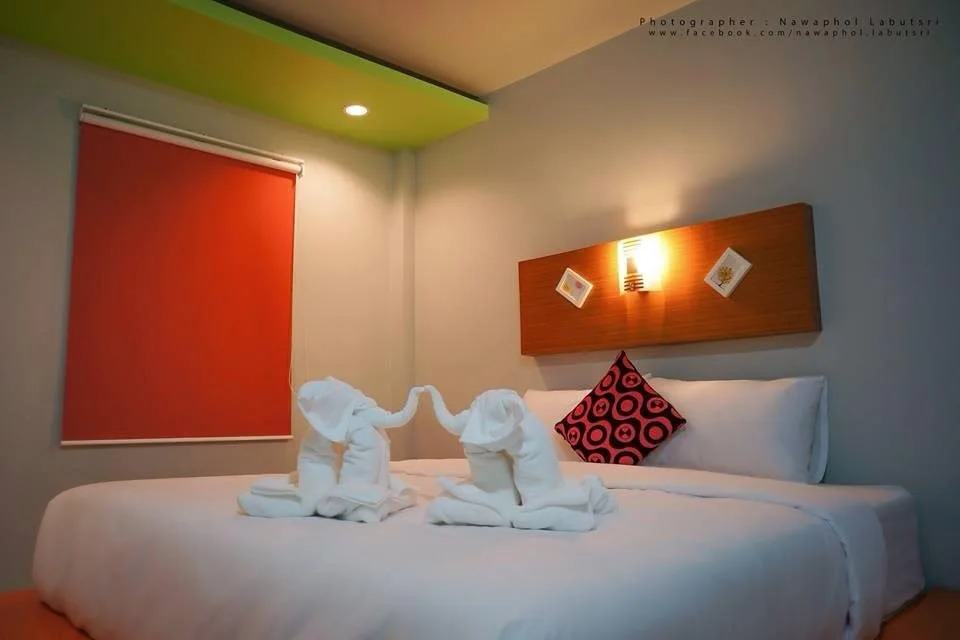 Check in Hotel and Resort