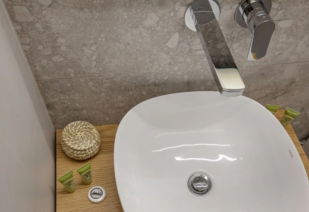 Nikis Suites Syntagma-Plaka 3 by GHH
