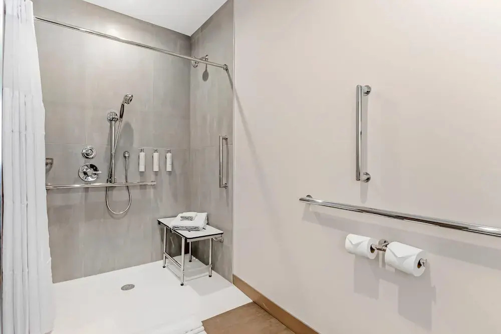 Cambria Hotel Euless - DFW Airport South