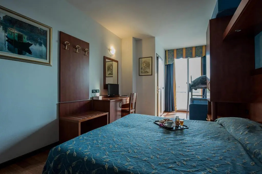 Park Hotel Perù ***S