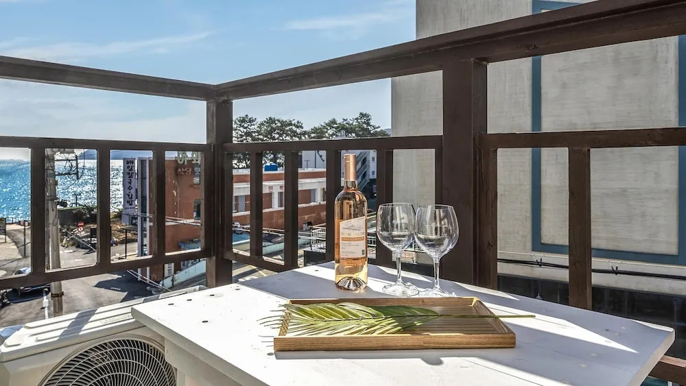 Geoje Blueberry Pet Pension