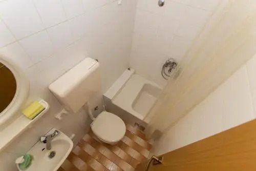 Apartments Maande