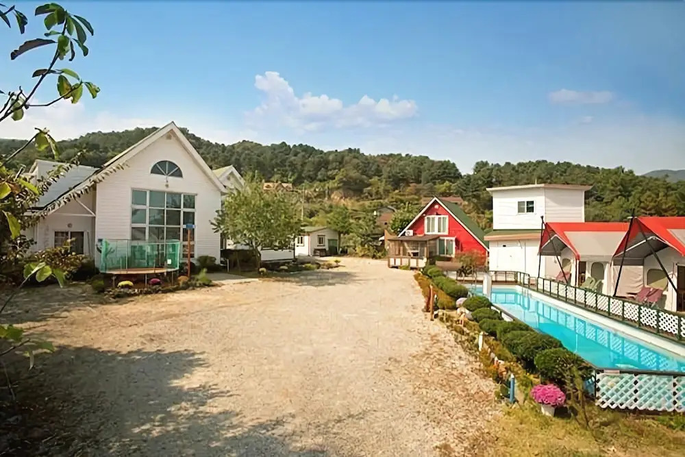 Gapyeong Baobao Glamping Pension
