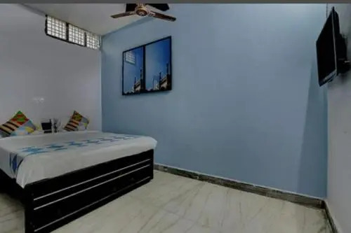 OYO HOME 83984 Peaceful Stay Villa