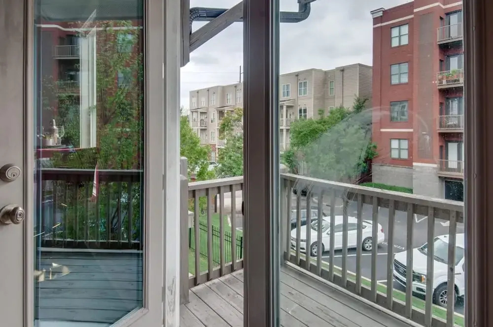 Close to the Gulch - Book Today