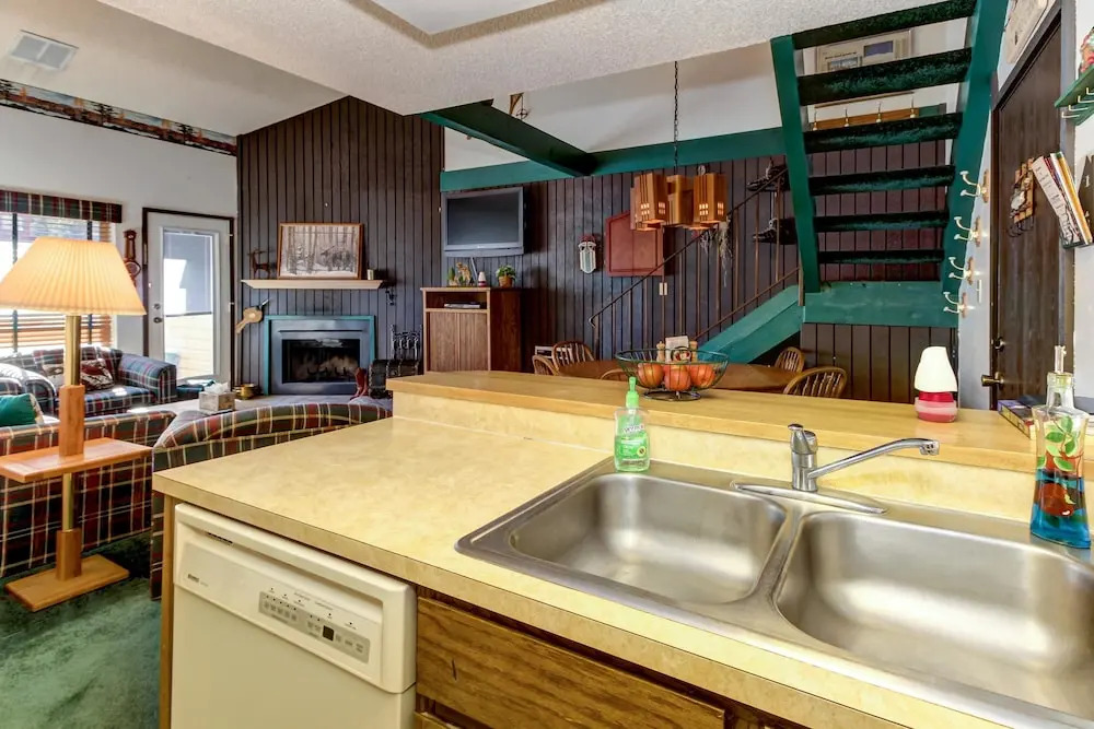 Brianwood Condos