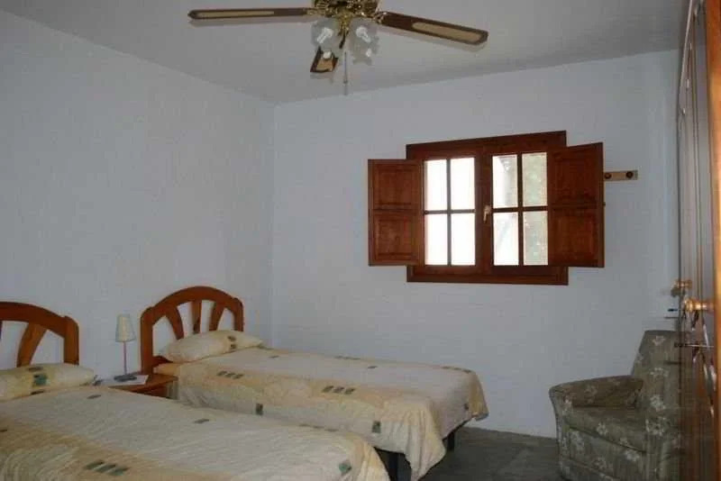Cho Manuel Residence