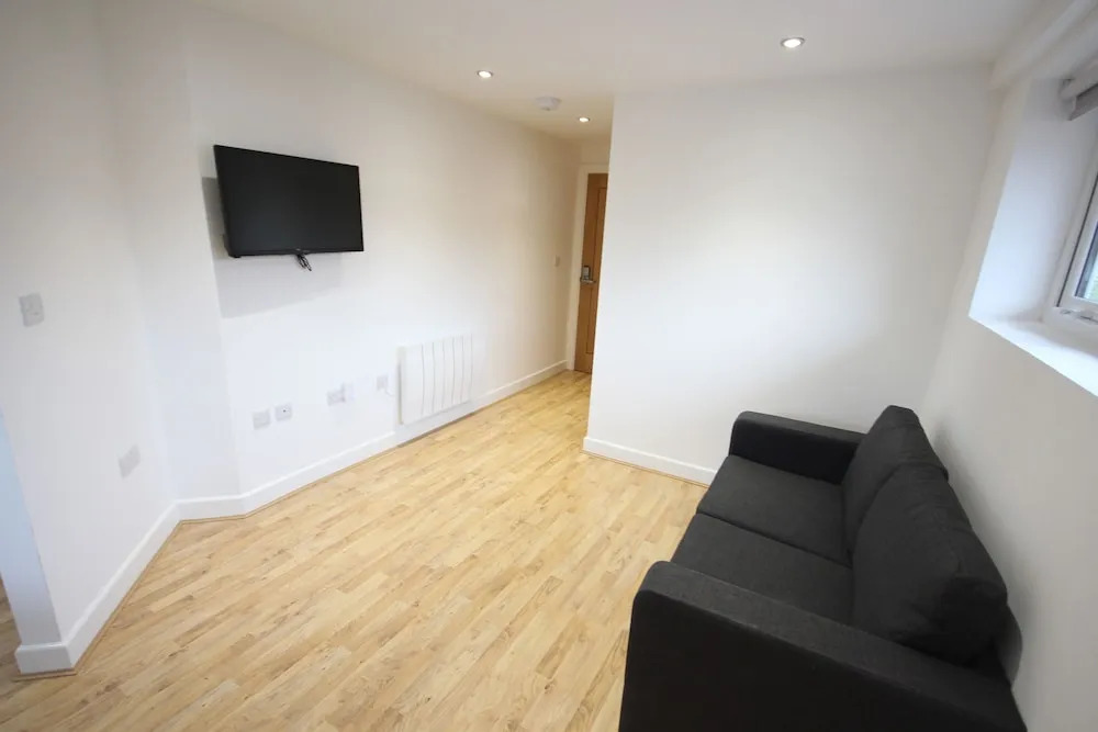 James House Apartments