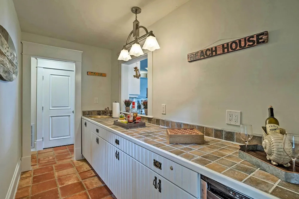Hutchinson Island Home w/ Heated Pool: Near Beach!