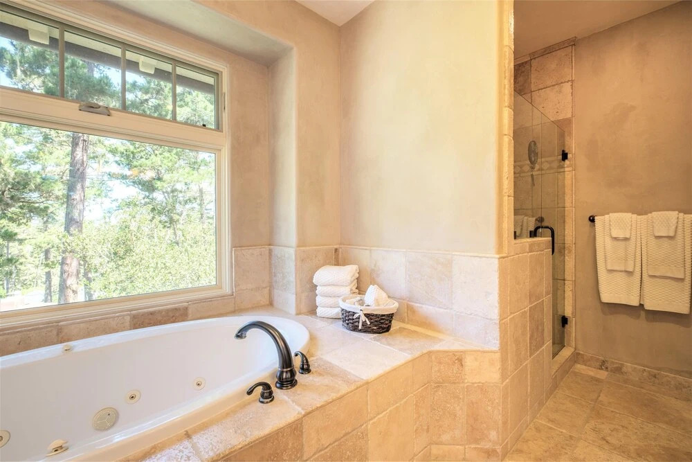 Pebble Beach Golfer Retreat