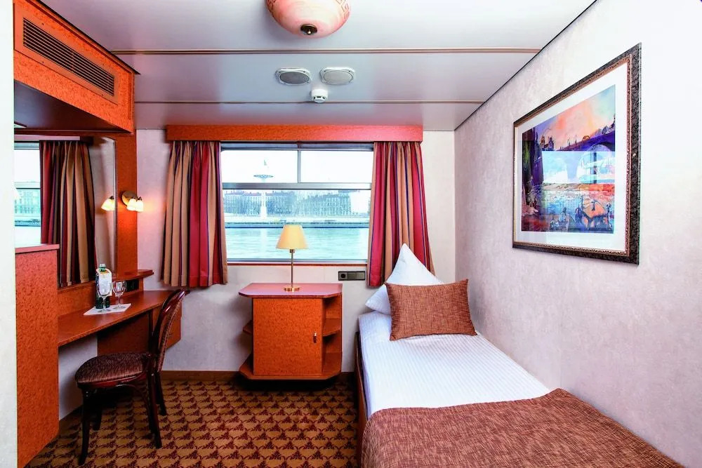 Crossgates Hotelship 3 Star - Altstadt - Köln