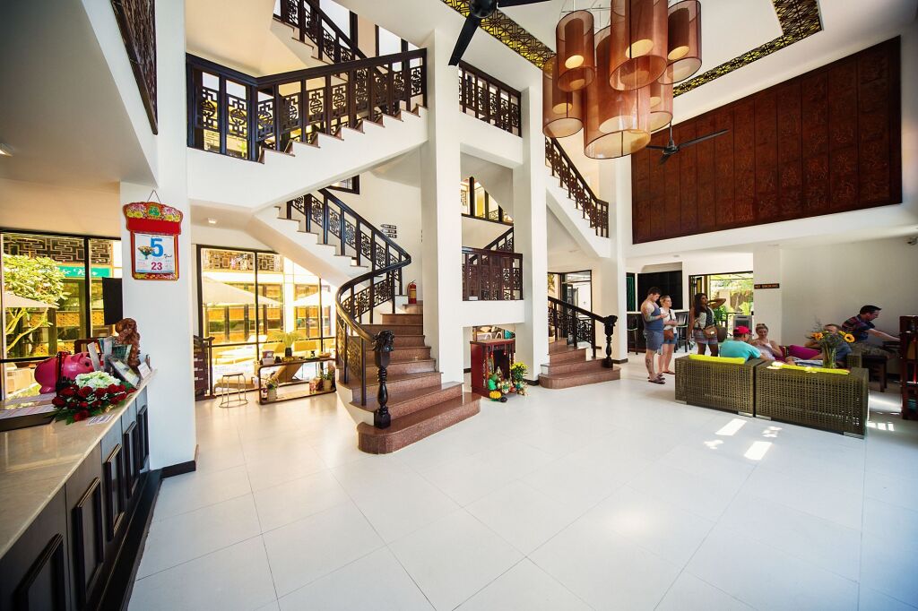 Vinh Hung 2 City Hotel