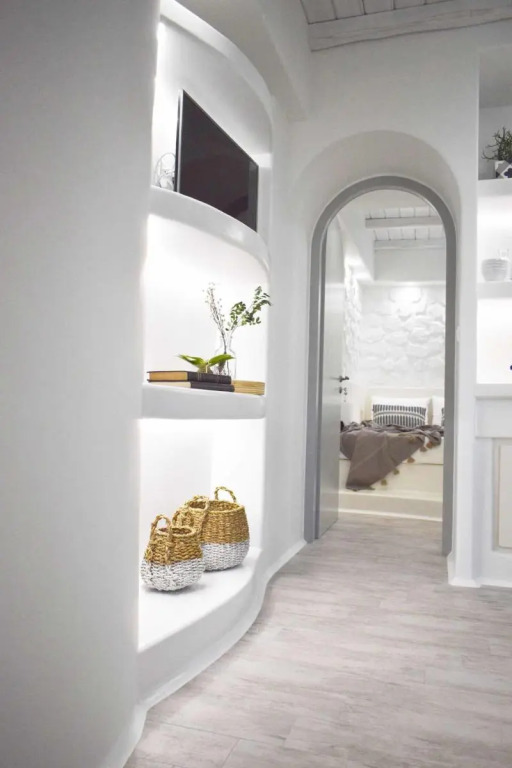 Emery Suites
