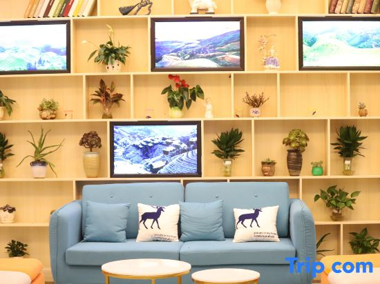 Junyi Chain Hotel (Longsheng Bus Station)