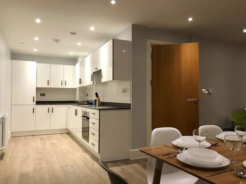 Elegant Plus Luxury Apartments