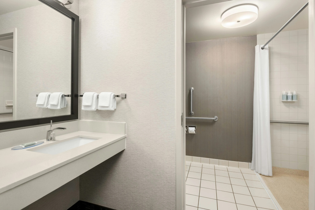 Courtyard by Marriott Bloomington Mall of America